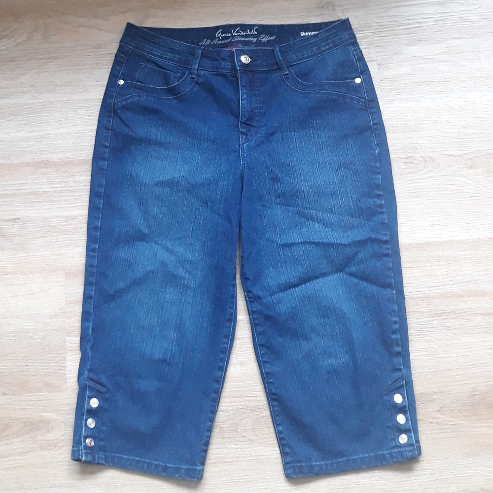Gloria Vanderbilt Blue Cropped Jeans